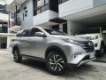 Selling Silver Toyota Rush 2018 in Quezon City-7