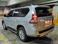 Selling Pearl White Toyota Land cruiser prado 2015 in San Juan-8
