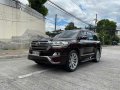 Selling Red Toyota Land Cruiser 2018 in Quezon City-8