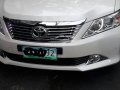 White 2014 Toyota Camry  2.5 V  for sale-0