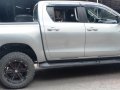 Selling Silver Toyota Hilux 2018 in Pasig-9