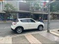 Selling Pearl White Nissan Juke 2018 in Mandaluyong-3