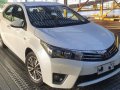Pearl White Toyota Corolla altis 2016 for sale in Pasay-4