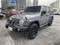 Selling Silver Jeep Wrangler 2017 in Pasig-4