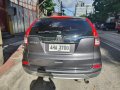 Selling Grey Honda Cr-V 2016 in Quezon City-2