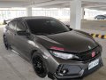 Grey Honda Civic 2019 for sale in Automatic-7