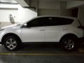 White Toyota Rav4 2016 for sale in Automatic-0