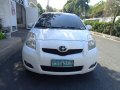 White Toyota Yaris 2010 for sale in Automatic-8