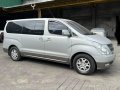 Selling White Hyundai Starex 2008 in Quezon City-6