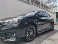 Black Toyota Altis 2016 for sale in Automatic-5