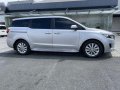 Selling Silver Kia Grand carnival 2016 in Pasig-6