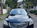 Selling Black Toyota Camry 2010 in Manila-7