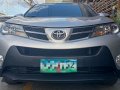 Selling Silver Toyota Rav4 2013 in Manila-7
