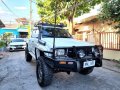 White Toyota Hilux 1999 for sale in Bacoor-9