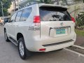 Selling Pearl White Toyota Land cruiser prado 2012 in Manila-5