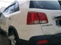 White Kia Sorento 2011 for sale in Parañaque-6