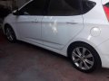 White Hyundai Accent 2014 for sale in Las Piñas-3