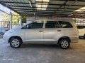 Silver Toyota Innova 2008 for sale in Las Piñas-1