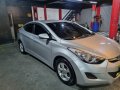 Selling Pearl White Hyundai Elantra 2012 in Valenzuela-4