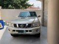 Selling Pearl White Nissan Patrol Super Safari 2010 in Pasig-5