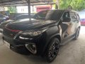 Selling Black Toyota Fortuner 2019 in Quezon -2