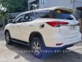 Selling White Toyota Fortuner 2019 in Las Piñas-6