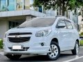 Selling White Chevrolet Spin 2015 in Makati-7