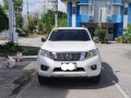 Selling Pearl White Nissan Navara 2020 in Muntinlupa-1