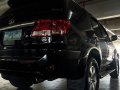 Selling Black Toyota Fortuner 2006 in Pasig-4