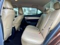 Selling Brown Toyota Corolla Altis 2015 in Manila-4