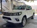 Selling Pearl White Toyota Hilux 2018 in Las Piñas-4