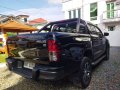 Black Toyota Hilux 2019 for sale in Pasig-7