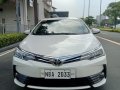 Selling Pearl White Toyota Altis 2017 in Pasig-3