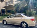 Selling Beige Toyota Corolla Altis 2009 in Mandaluyong-0