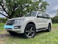 Selling Pearl White Mitsubishi Pajero 2015 in Angeles-8