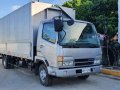 Selling White Mitsubishi Fuso 2006 in Quezon-1