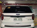 Selling Pearl White Ford Explorer 2019 in Makati-0