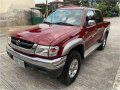 Selling Red Toyota Hilux 2001 in Quezon-1