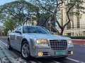 Selling Silver Chrysler 300C 2006 in Quezon -9