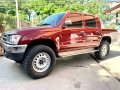 Red Toyota Hilux 2000 for sale in Angeles -0