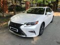 Selling White Lexus ES 350 2017 in Cebu -7