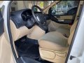 Selling Pearl White Hyundai Starex 2018 in Rosario-3