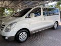 Selling Pearl White Hyundai Starex 2018 in Rosario-0