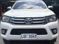 Selling Pearl White Toyota Hilux 2019 in Pasig-4