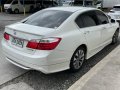 Selling Pearl White Honda Accord 2014 in Las Piñas-6