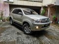 Silver Toyota Fortuner 2011 for sale in Manila-8