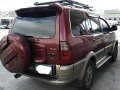 Selling Red Isuzu Crosswind 2004 in Manila-6