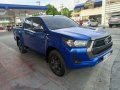 Selling Blue Toyota Hilux 2021 in Manila-6