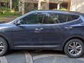 Selling Silver Hyundai Santa Fe 2018 in Manila-0