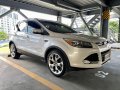 Selling White Ford Escape 2016 in Makati-8